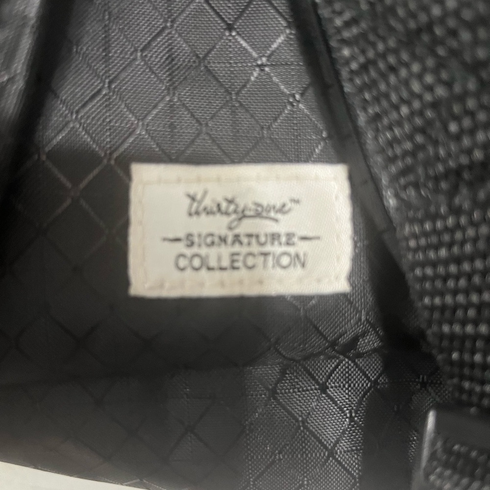 Thirty-One Gray Geometric Backpack - Picture 2 of 5